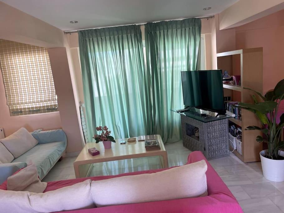 Apartment Maisonete Balcony & Parking Athens